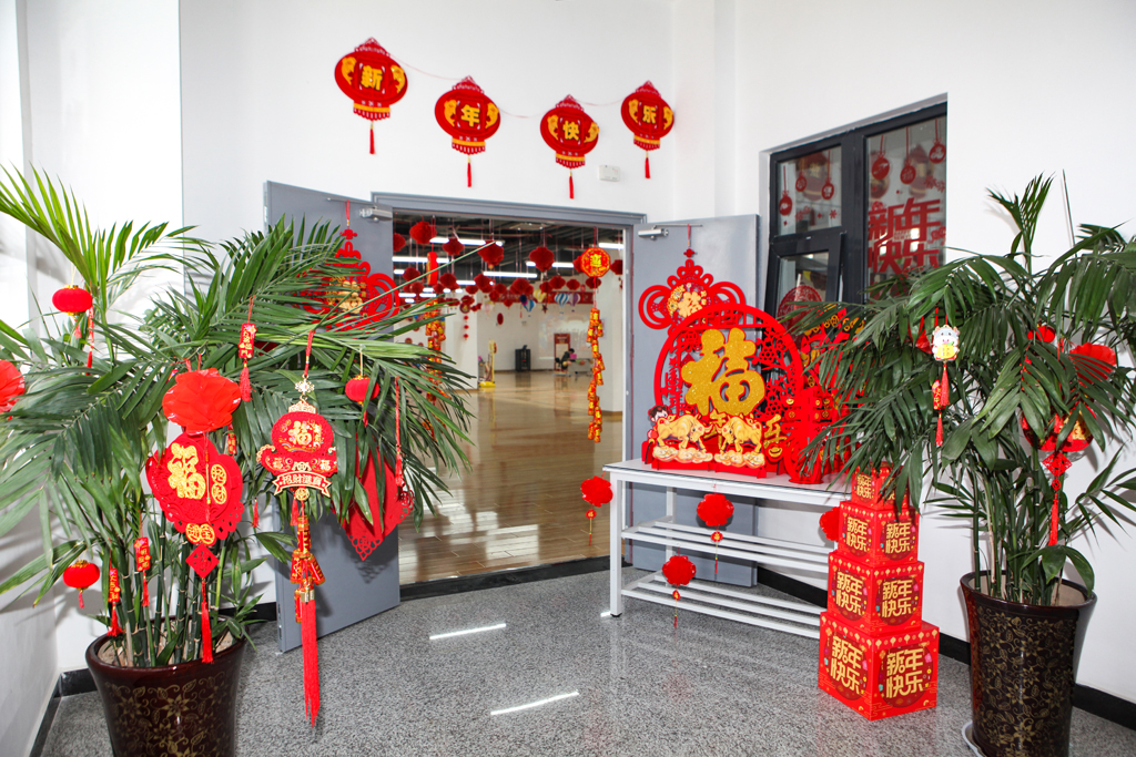 春节不打烊，今年会陪你牛！| 今年会微电举办新春游园活动